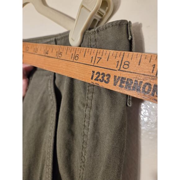 Levi's 94 Baggy High Rise Cargo Pants Women's Size 32 Army Green Tie At Hem - Picture 5 of 10